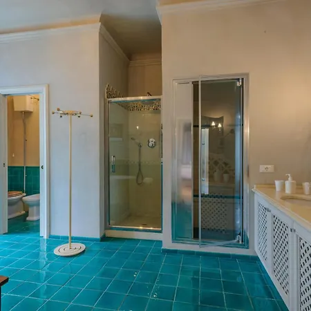 Gorgeous In Holiday home