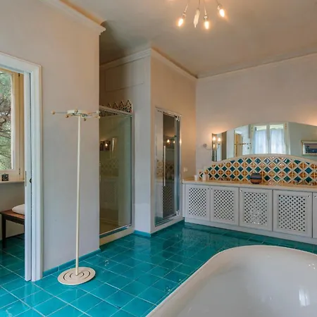 Gorgeous In Holiday home